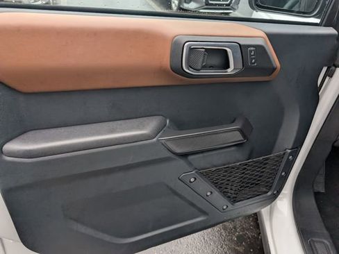 Used 2024 Ford Bronco Outer Banks image 13