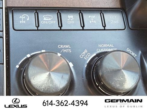 Used 2017 Lexus LX 570 4WD image 21