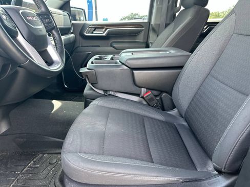 Used 2024 GMC Sierra 1500 Elevation RWD image 10