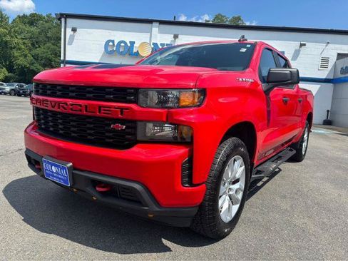 Used 2021 Chevrolet Silverado 1500 Custom w/ Safety Confidence Package AWD/4WD image 2