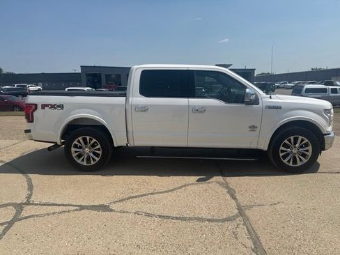 Used 2015 Ford F150 King Ranch w/ Equipment Group 601A Luxury AWD/4WD image 12