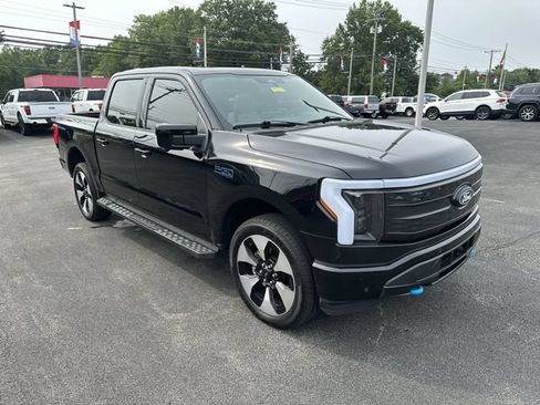 Used 2025 Ford F150 Lightning Platinum AWD/4WD image 11
