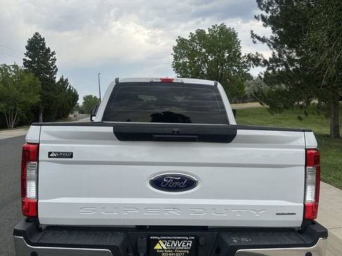 Used 2018 Ford F250 XL w/ Power Equipment Group AWD/4WD image 4