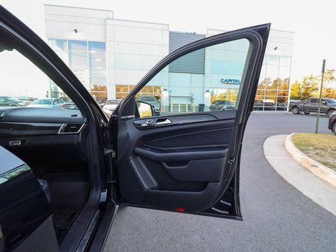 Used 2017 Mercedes-Benz GLE 350 4MATIC image 47