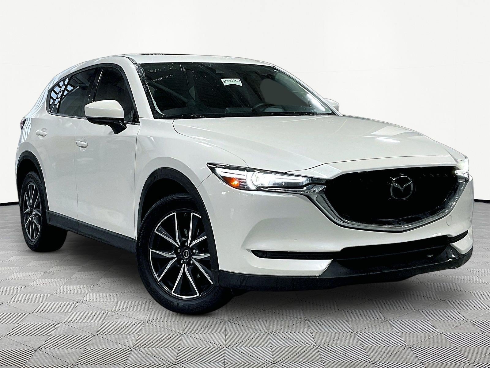 Used 2018 MAZDA CX-5 Grand Touring FWD image 3