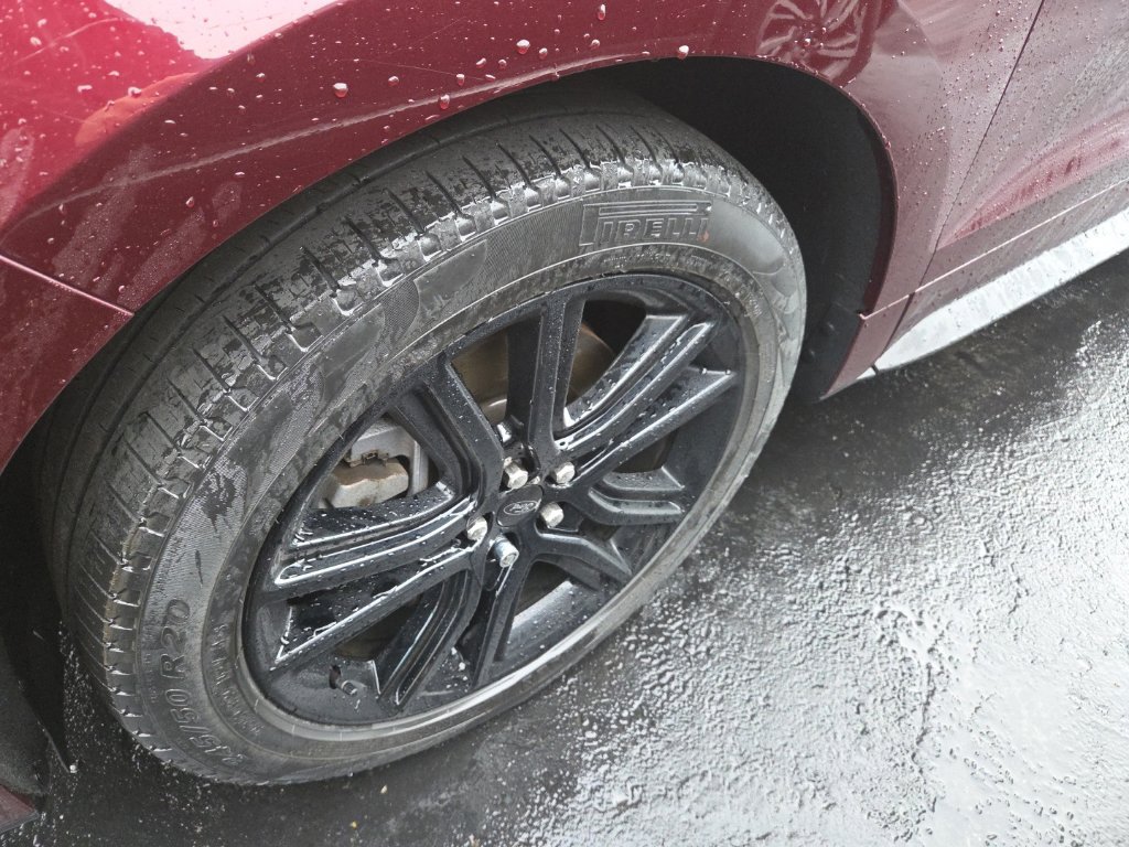 Used 2021 Ford Edge ST-Line w/ Class II Trailer Tow Package AWD/4WD image 3