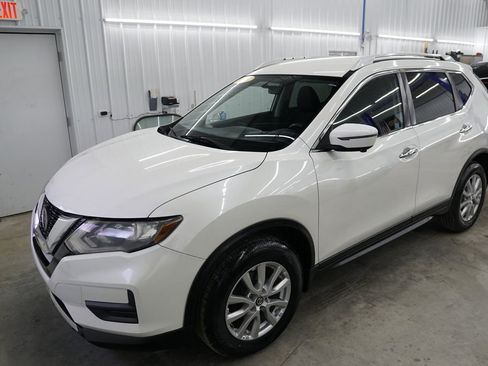 Used 2018 Nissan Rogue AWD image 8