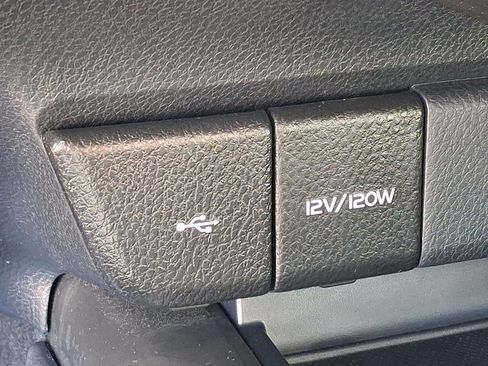 Certified 2023 Toyota Camry SE image 24