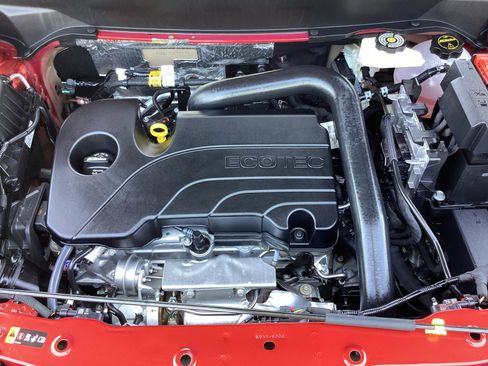 Used 2026 Chevrolet Equinox LT image 31