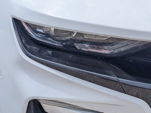 Used 2019 Chevrolet Camaro SS RWD image 9