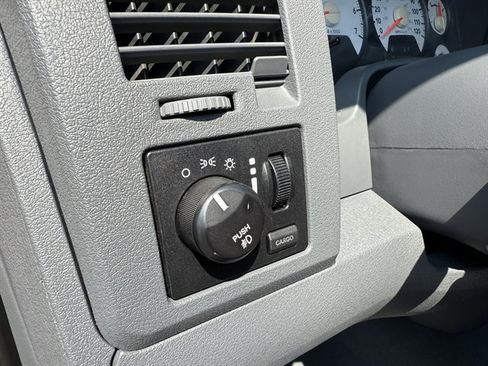 Used 2008 Dodge Ram 1500 Truck SLT w/ Sport Appearance Group image 27