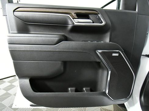 Used 2023 Chevrolet Silverado 1500 RST w/ Convenience Package II AWD/4WD image 21