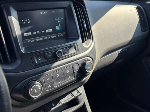 Used 2017 Chevrolet Colorado W/T w/ WT Convenience Package image 19