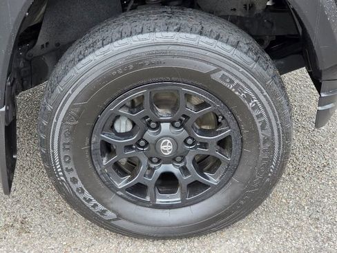 Used 2023 Toyota Tacoma SR5 w/ SX Package AWD/4WD image 9