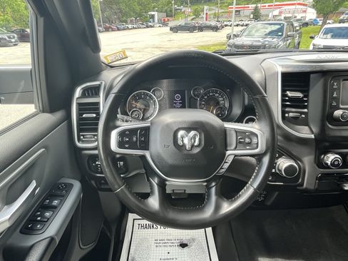 Used 2021 RAM 1500 Big Horn AWD/4WD image 18
