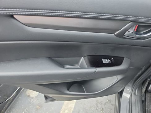 Used 2025 MAZDA CX-5 AWD 2.5 S w/ Select Package image 8