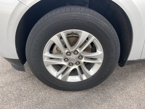 Used 2020 Buick Enclave Essence image 10