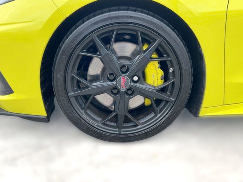 Certified 2021 Chevrolet Corvette Stingray Preferred Cpe w/ Z51 Performance Package image 11