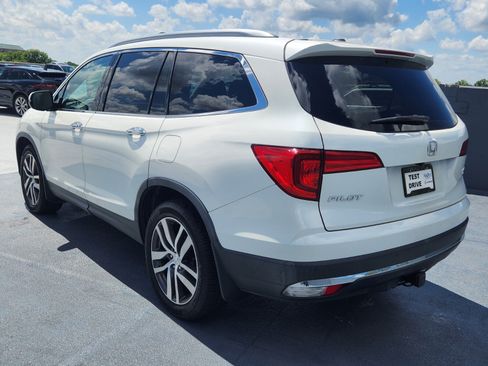 Used 2016 Honda Pilot Elite image 3
