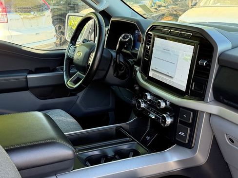 Used 2022 Ford F150 XLT w/ Equipment Group 302A High image 12