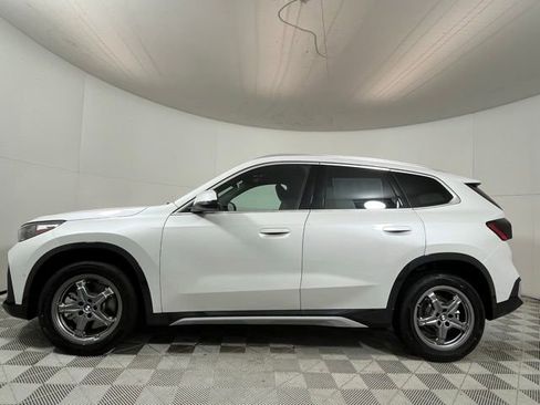 New 2026 BMW X1 xDrive28i w/ Convenience Package AWD/4WD image 4