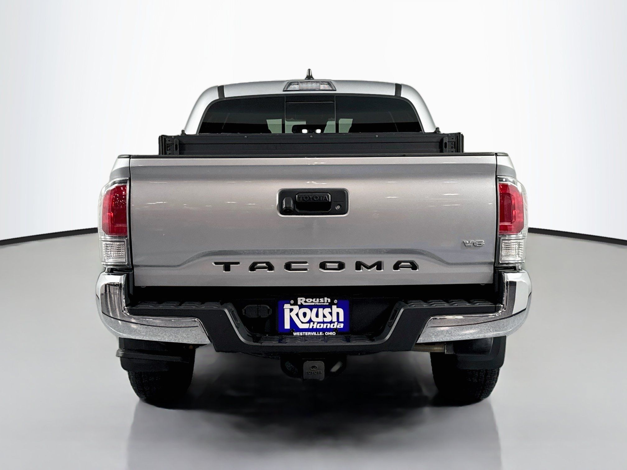 Used 2023 Toyota Tacoma TRD Off-Road AWD/4WD image 6