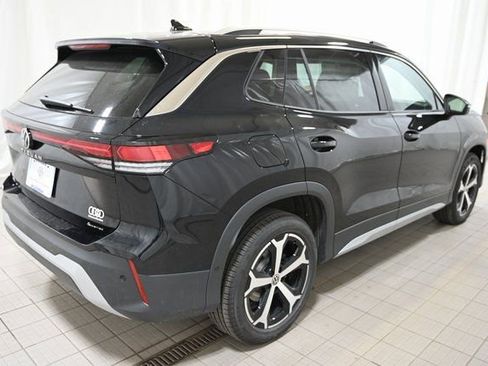 New 2026 Volkswagen Tiguan SE image 12