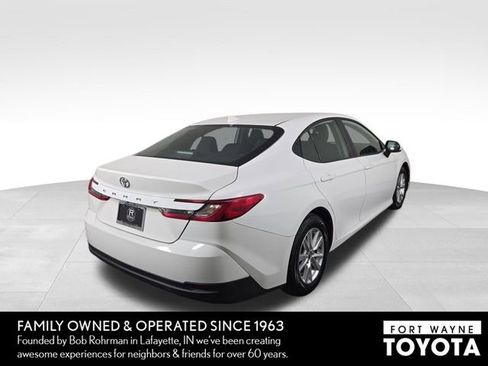 Used 2025 Toyota Camry LE FWD image 7