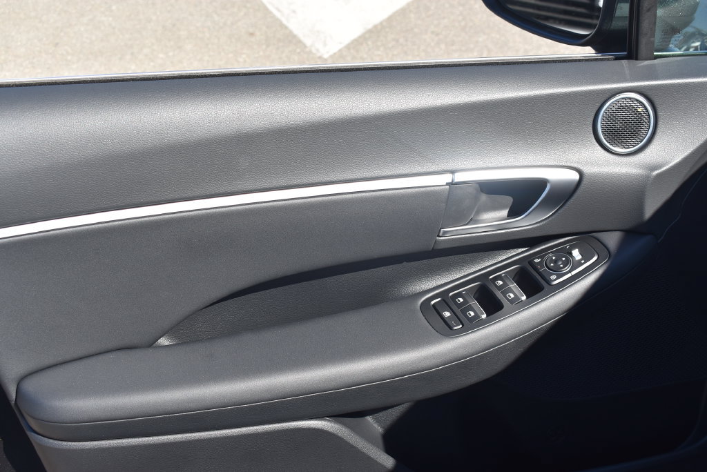 New 2027 Hyundai Sonata Blue FWD image 17