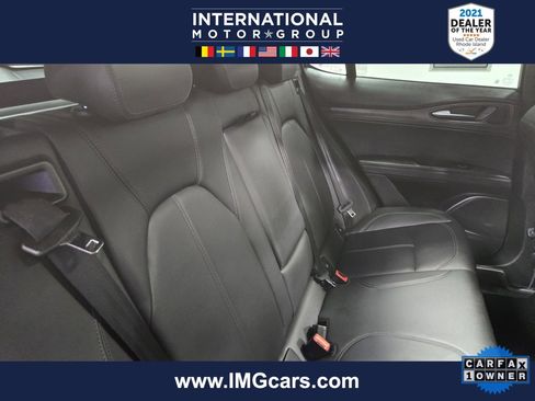Used 2022 Alfa Romeo Stelvio Ti image 54