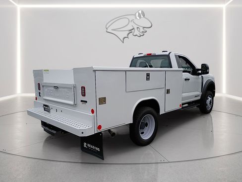 New 2024 Ford F450 XL image 3