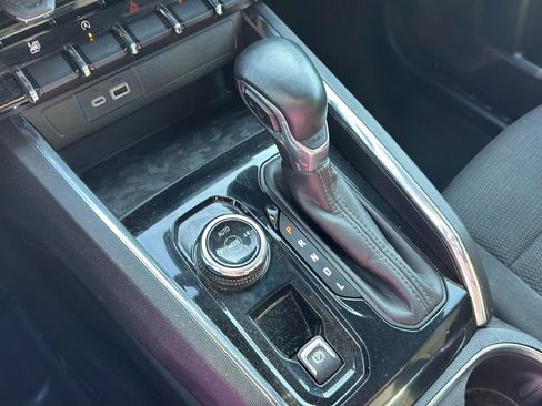 Used 2023 GMC Canyon Elevation w/ Convenience Package image 30