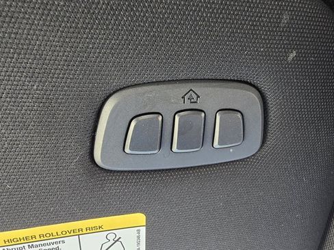 Used 2024 Ford F150 Platinum image 31