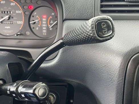 Used 2001 Honda CR-V EX image 9