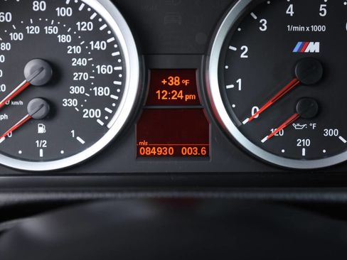 Used 2011 BMW M3 Sedan image 64