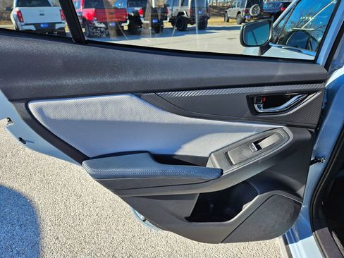 Used 2023 Subaru Crosstrek Hybrid w/ Moonroof Package w/Navigation image 25