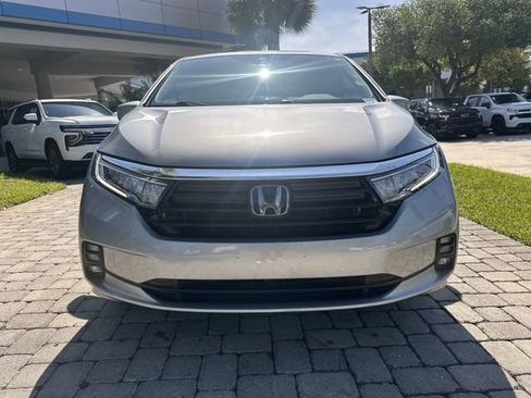 Used 2024 Honda Odyssey EX-L image 19