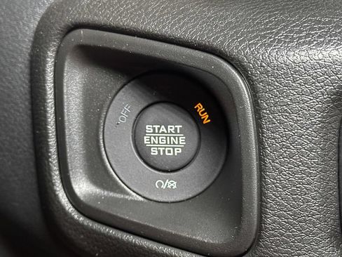 New 2026 Jeep Gladiator Sport AWD/4WD image 23