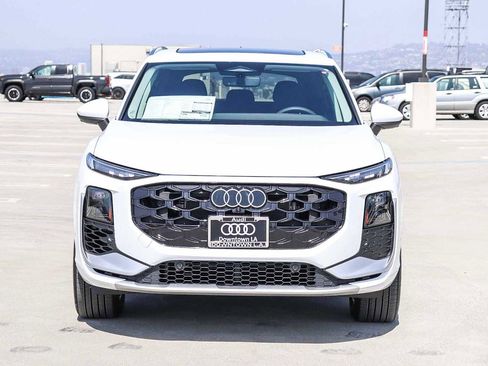 New 2026 Audi Q3 quattro 2.0T image 2
