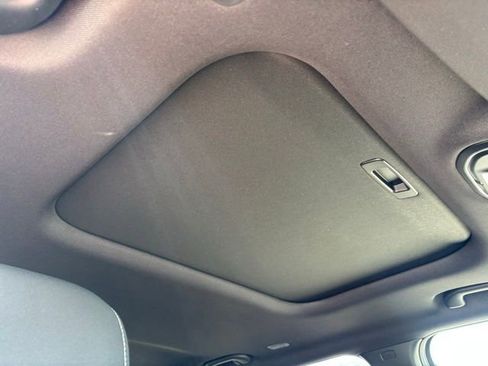 New 2026 Jeep Grand Cherokee L Laredo RWD image 8