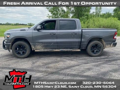 Used 2020 RAM 1500 Big Horn AWD/4WD image 5