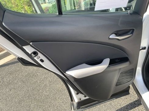 Used 2021 Lexus UX 200 w/ Premium Package FWD image 15