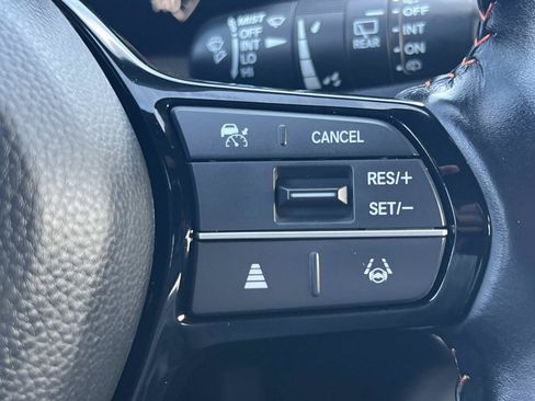 Certified 2025 Honda HR-V Sport image 10
