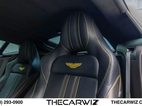 Used 2023 Aston Martin V8 Vantage Coupe RWD image 43