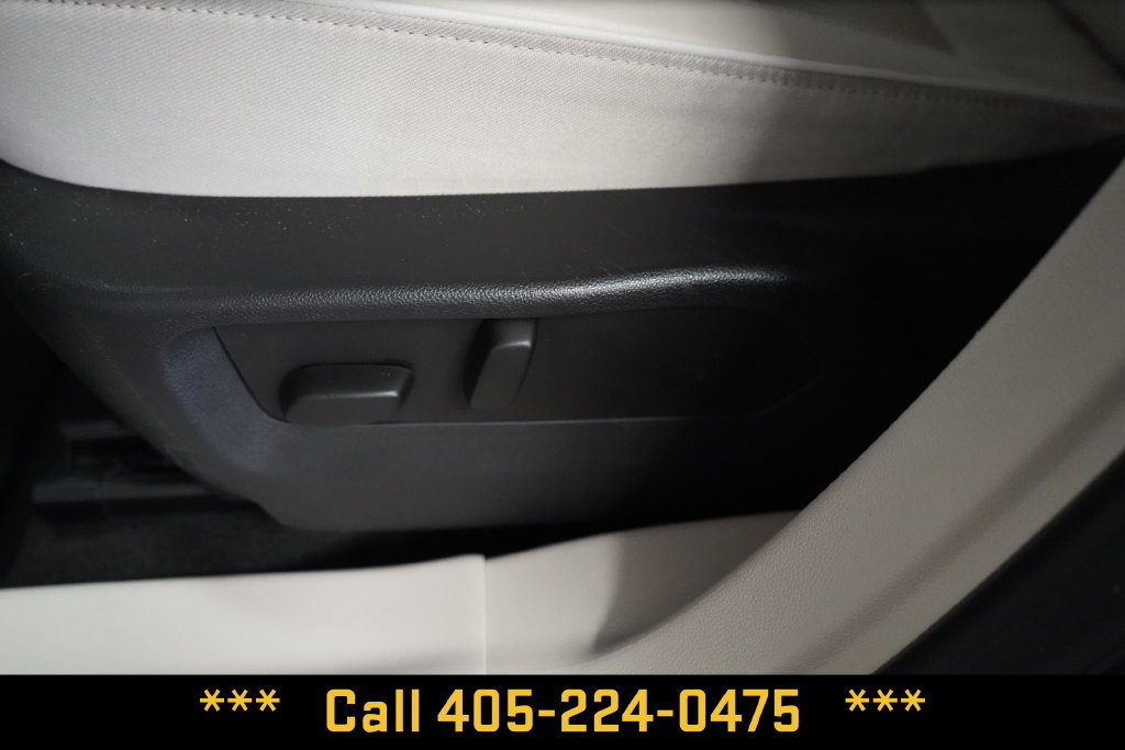 Used 2023 Buick Envision Avenir AWD/4WD image 14