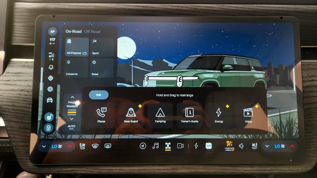 Used 2023 Rivian R1S Adventure Quad AWD/4WD image 69
