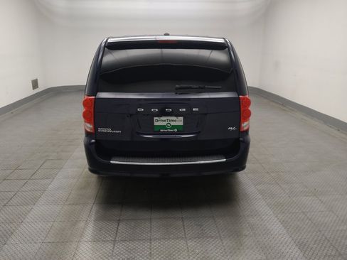Used 2015 Dodge Grand Caravan R/T w/ Driver Convenience Group FWD image 6