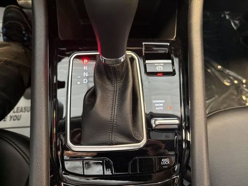 New 2025 Jeep Compass Limited w/ Sun & Sound Group image 22