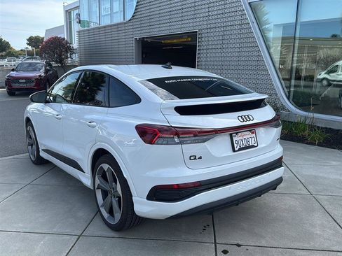 Used 2025 Audi Q4 e-tron Premium Plus w/ Premium Plus image 8
