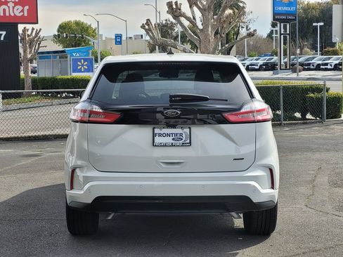 New 2024 Ford Edge SE w/ Black Appearance Package AWD/4WD image 5